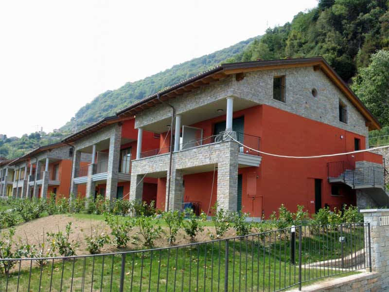 Gravedona - res. Ulivi.